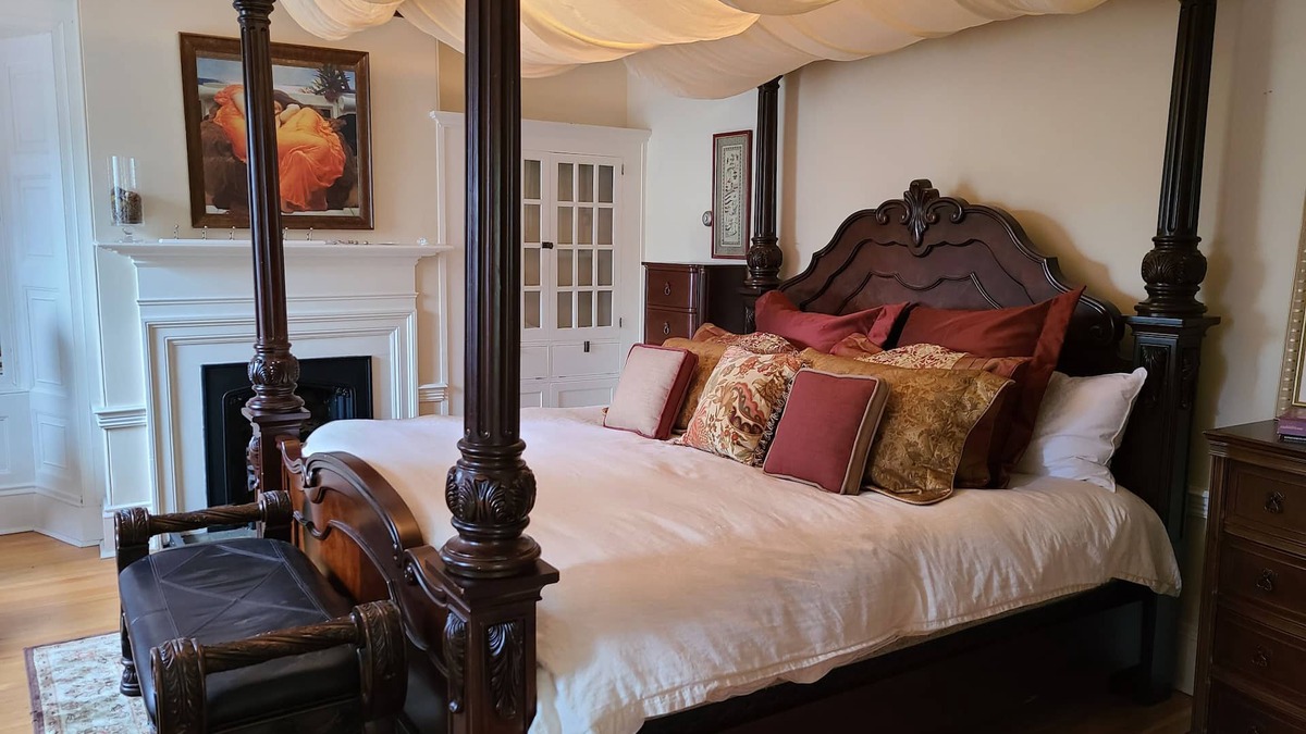 Downtown Halifax House | Iconic Luxurious Downtown Building History Galore
