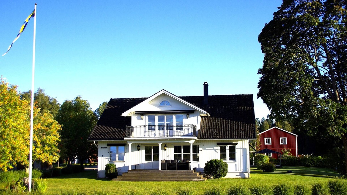 Hagfors Municipality Villa | Ideal family getaway in a charming villa along the Klarälven river