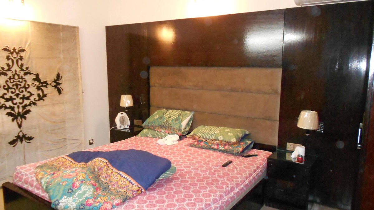 Dhaka Apartment | Ideal for short and long time stay, it can be used as a hub for a profetional