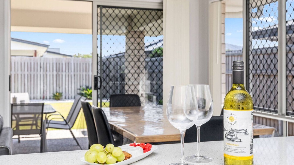 Eli Waters House | Ideal for Tradies and Nurses