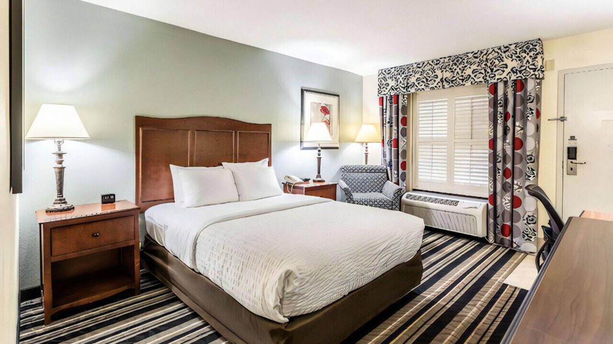 Huntsville House | Ideal for Weekend Getaway or Romantic Vacation