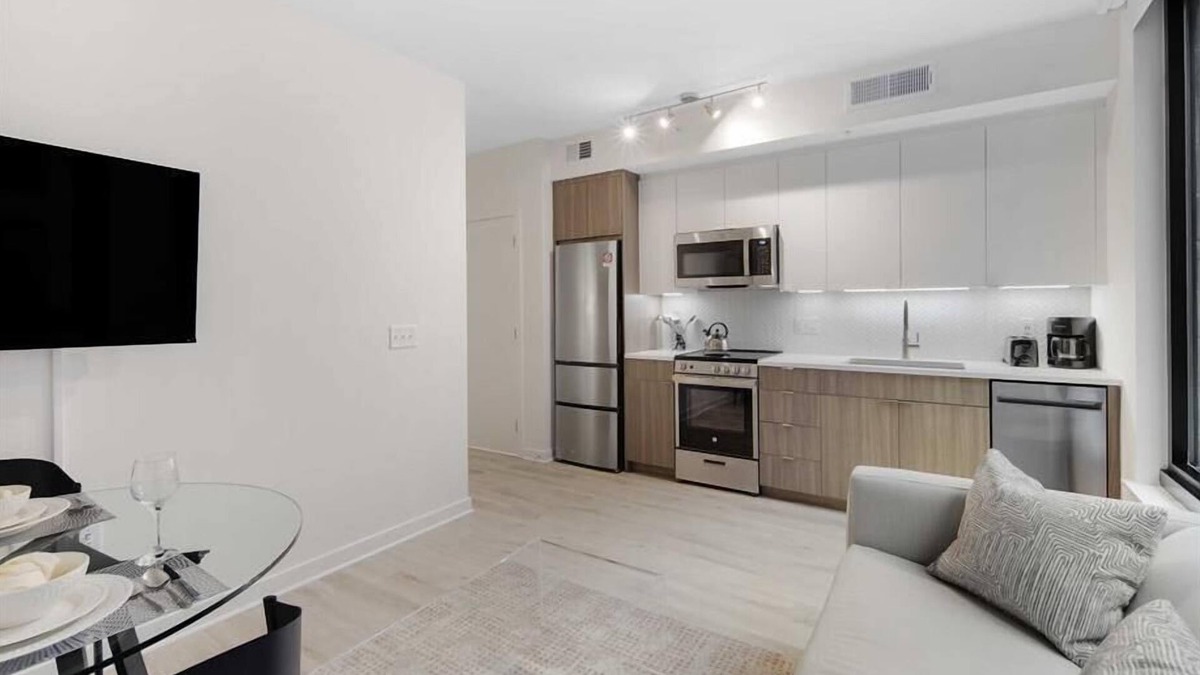 NoMa Hotel | Ideal for Your DC Visit | Stylish 1BR Apartment with Full Kitchen