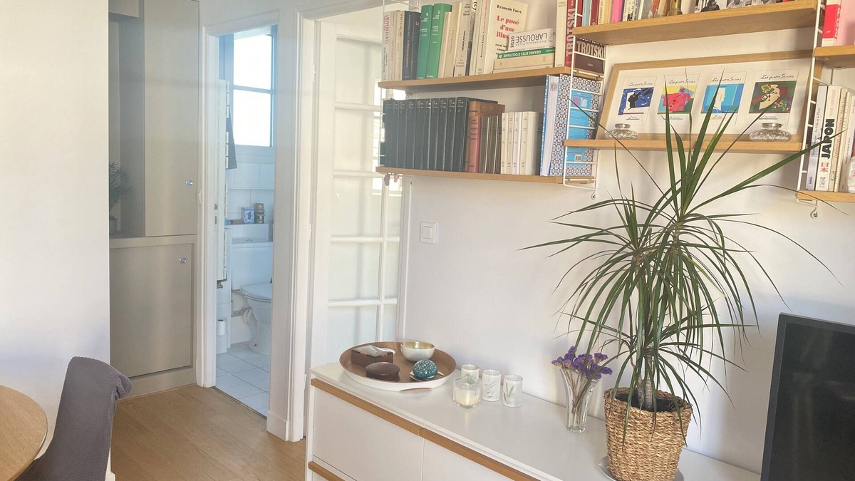 Auteuil Apartment | Ideal location! Nice flat in a quiet well covered by public transportation area