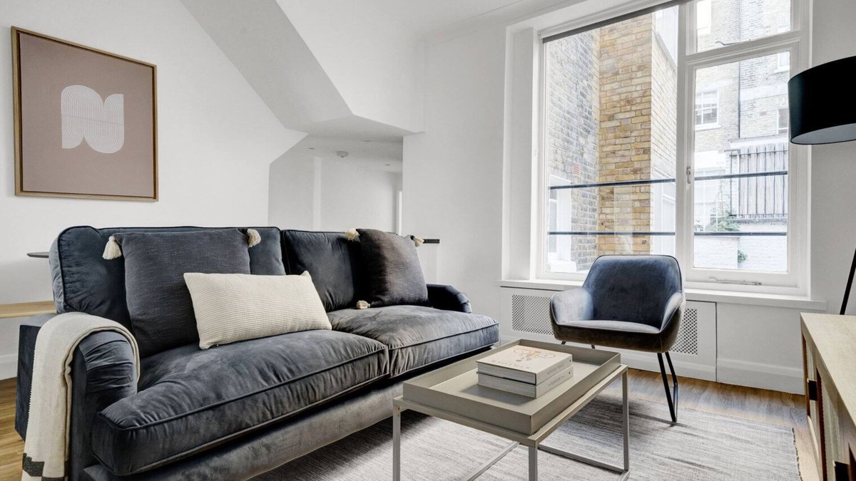 Warwick Apartment | Ideal Pimlico 2BR, 10 mins to Victoria & Pimlico Station, by Blueground