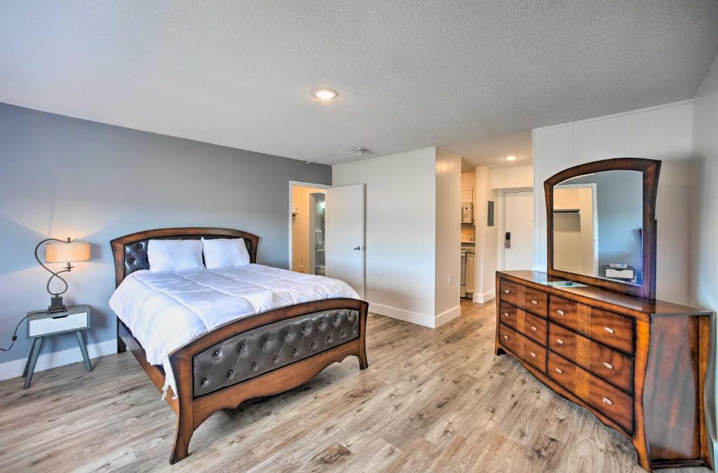 Gadsden Apartment | Ideally Located Studio with Off-Street Parking!