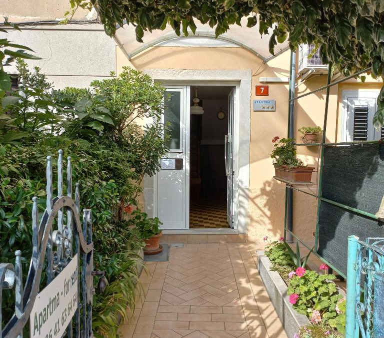 Izola House | Idila