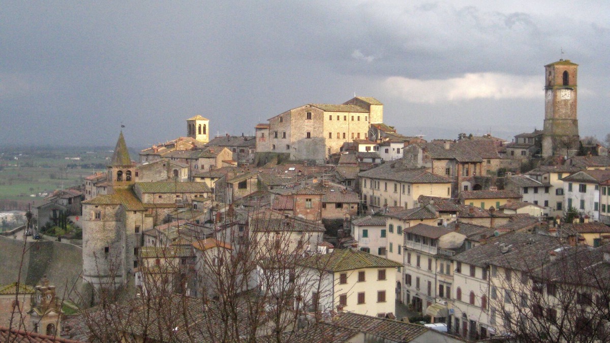 Anghiari House | IDYLLIC GUESTHOUSE IN MEDIEVAL TUSCANY PERFECT ALSO IN FALL AND WINTER