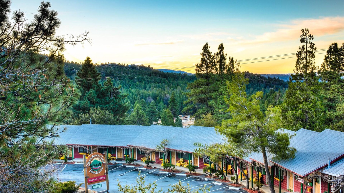 Idyllwild Bed & Breakfast | Idyllwild Bunkhouse
