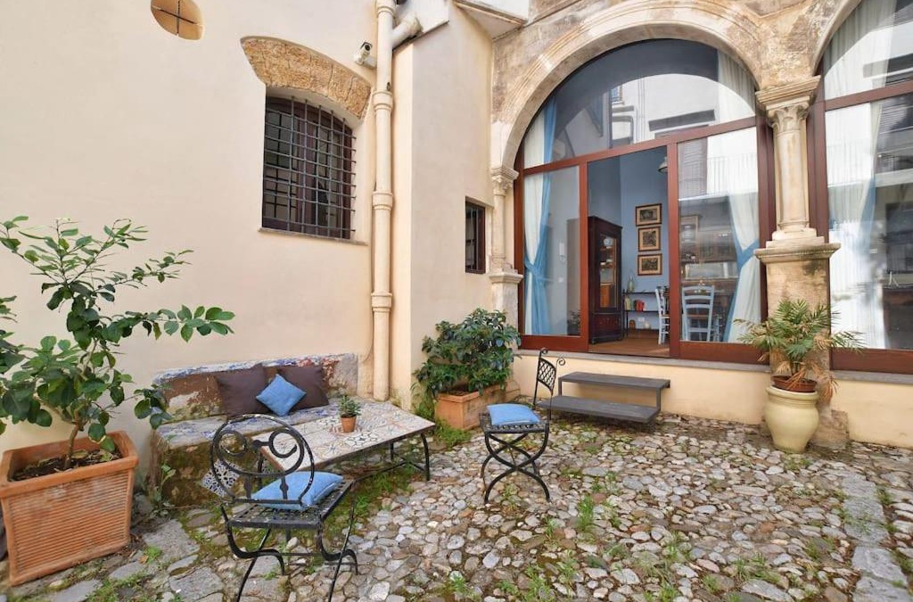 Castellammare Apartment | iFlat agli Archetti del centro