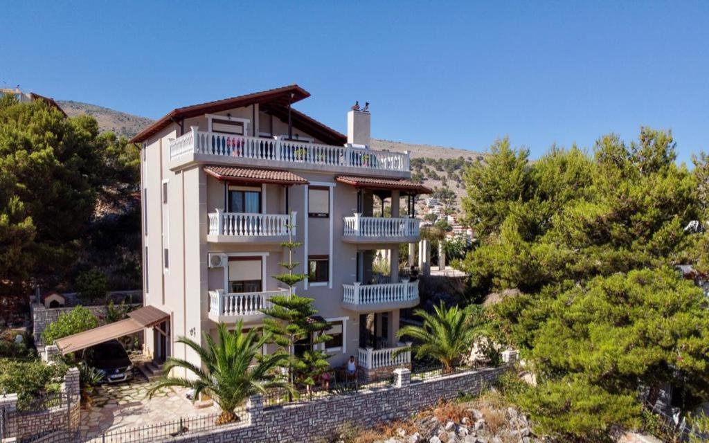 Sarande House | Igli K. Apartments