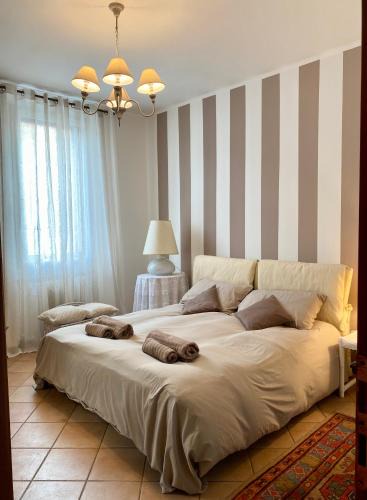 Est Apartment | IL BALCONE DI AURORA