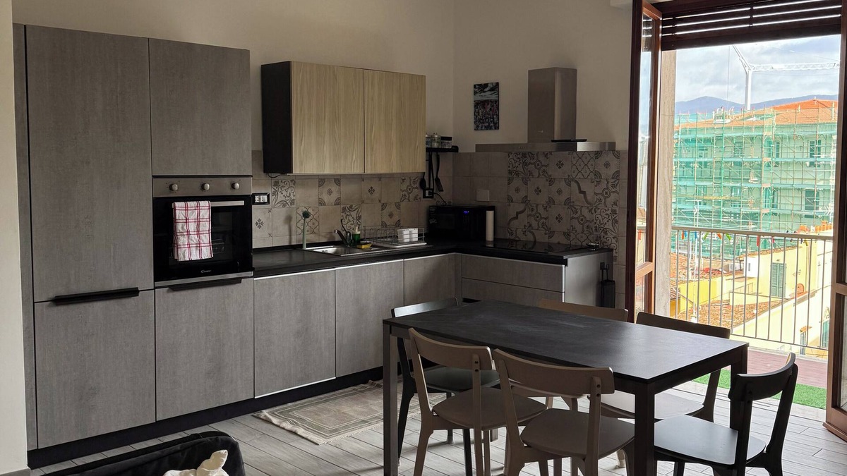 Isolotto Apartment | "il borghetto" well equipped apartment in an excellent residential area