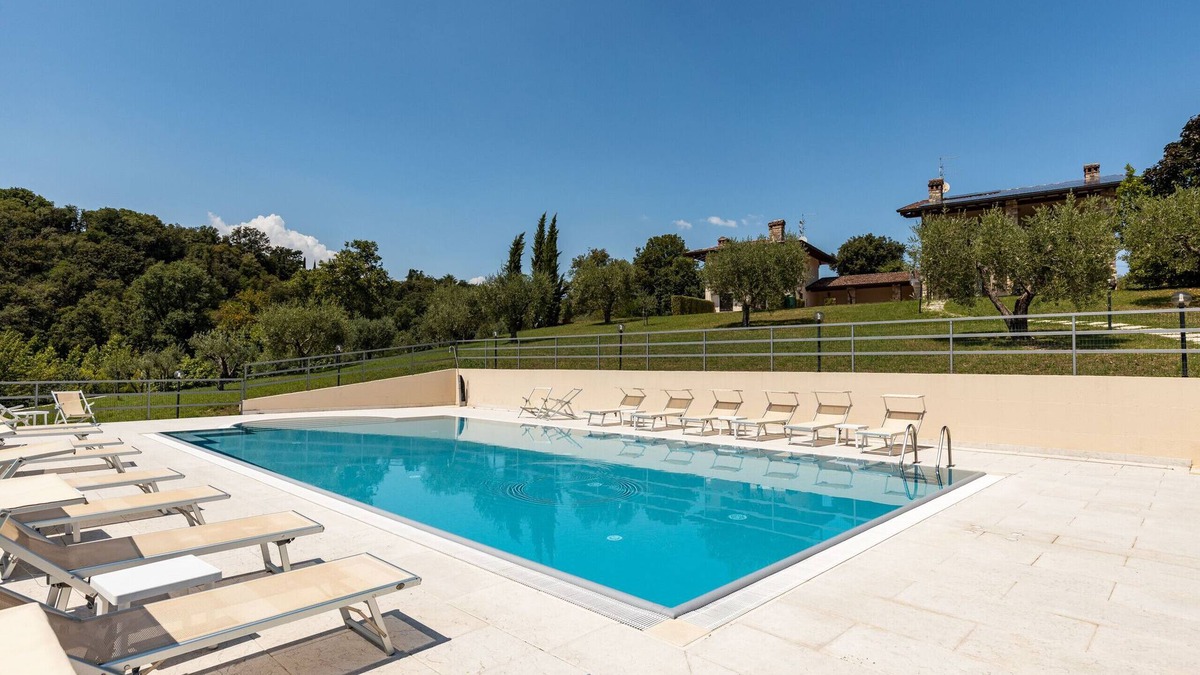 Lonato del Garda Apartment | Il Casale Lonato Sole