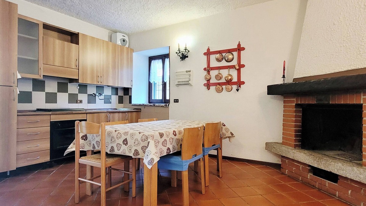 Barzio House | Il Giardino Segreto: Fieno