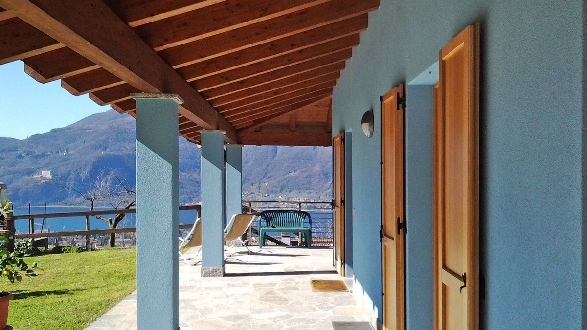 Mandello del Lario House | Il Giogo by Interhome
