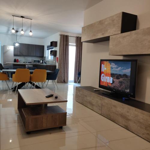 Marsaskala Apartment | "Il-Girna" Free WiFi, Centrally located, Own Entrance