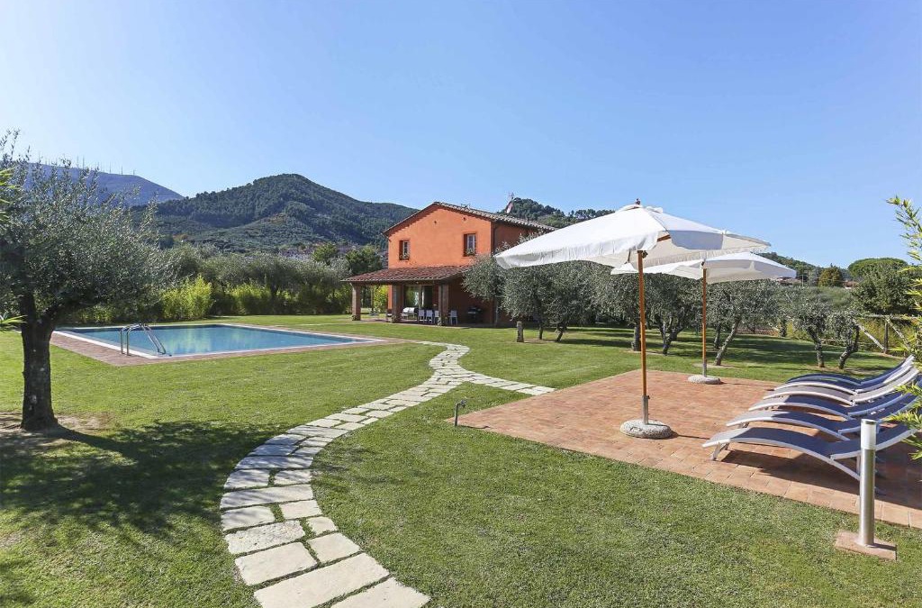 Cascine-La Croce Villa | Il Grappolo by Salogi Villas
