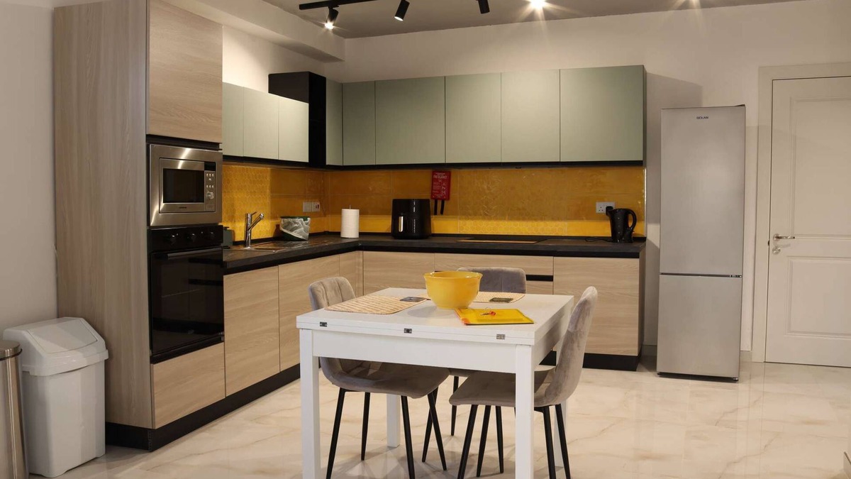 Tal-Ghoqod Apartment | Il-Kantuniera, One Bedroom Maisonette in St. Julian's