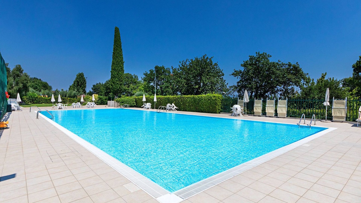 Padenghe sul Garda Ski Chalet | Il Melagrano A11 by Wonderful Italy