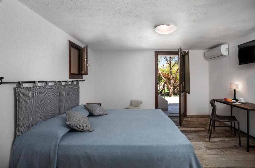 Baja Sardinia Bed & Breakfast | Il Mirto