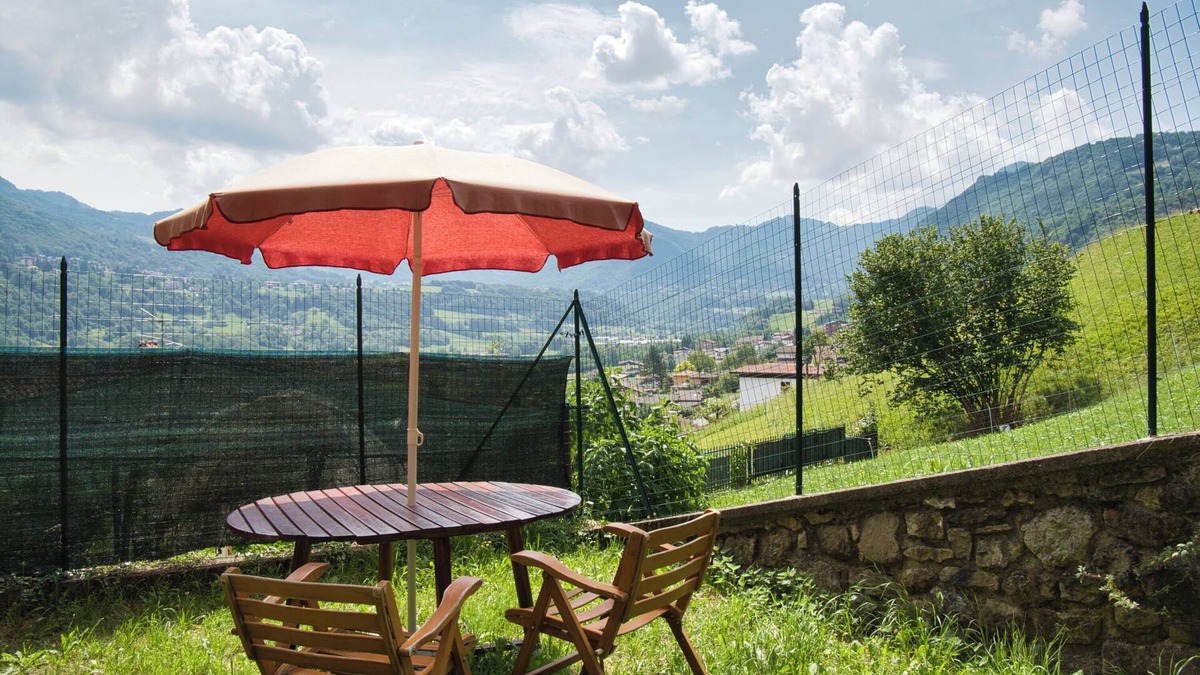 Pasturo Apartment | Il Nido di Baiedo - Two Bedroom Apartment, Sleeps 6