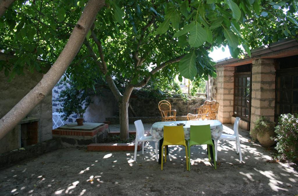 Flussio House | Il Noce Nascosto