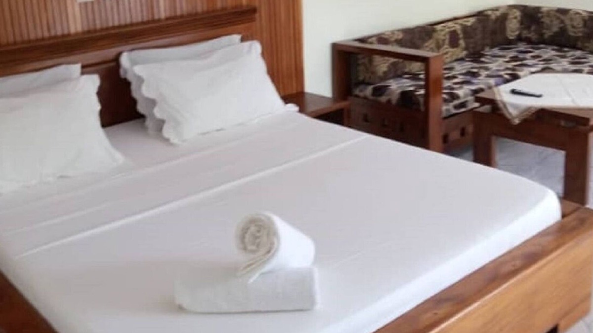 Kribi House | Ile de St Quay Single Room - Classic Double Room, 1 double bed, ground floor