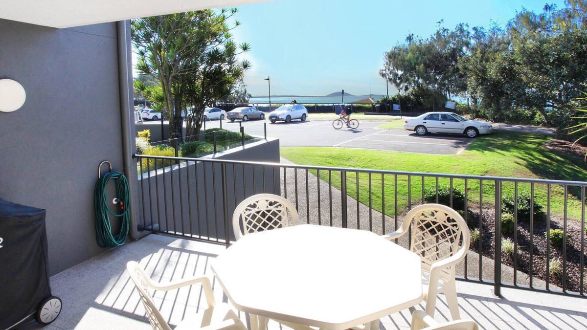 Mooloolaba Apartment | Illawong 4 - 2 Bedroom Unit just opposite the Beach