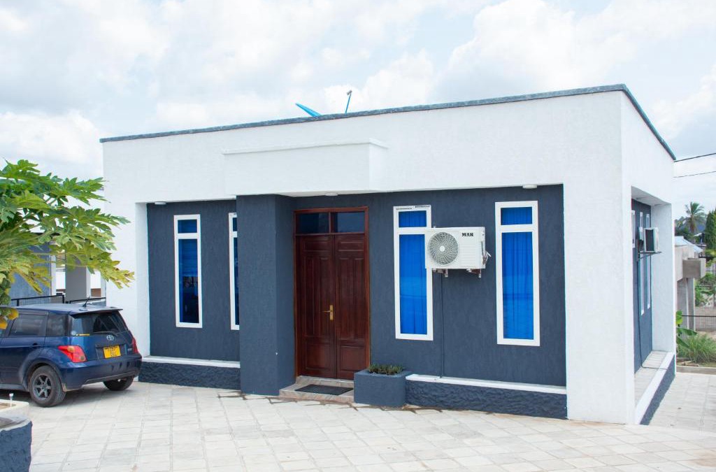 Dar es Salaam Apartment | Immaculate 2-Bed Apartment in Dar es Salaam