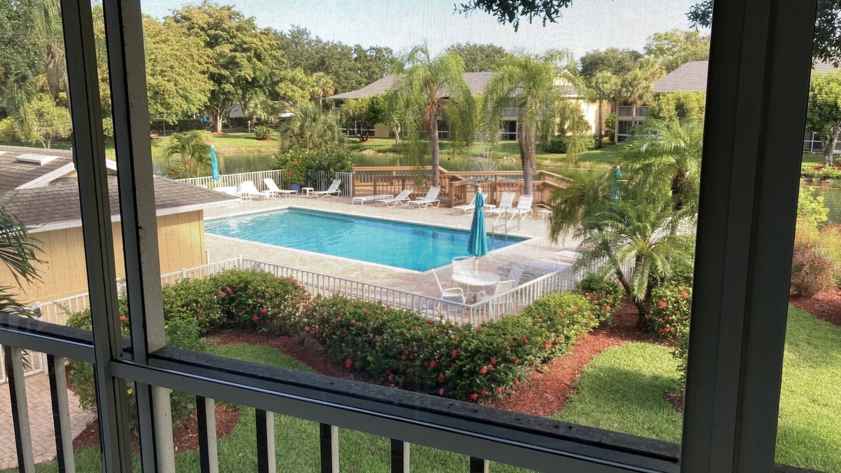 Imperial Golf Estates Condo | Immaculate, 2 bedroom, 2 bath end unit, next to the pool