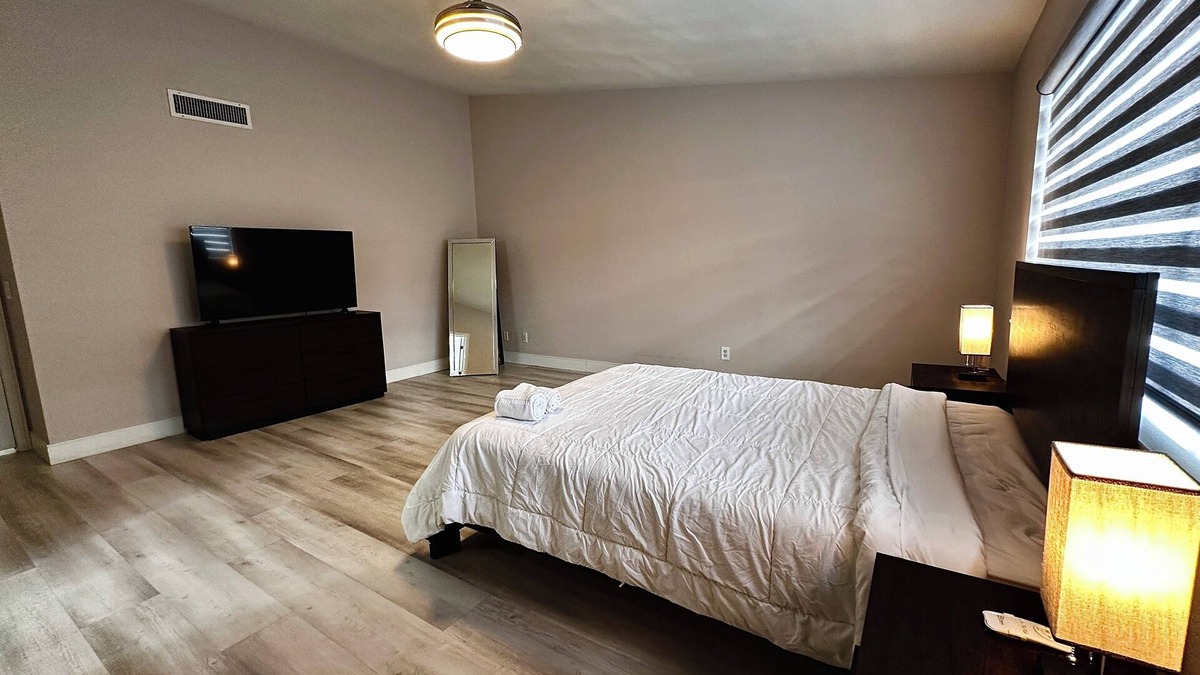 Canyon Gate House | Immaculate 3 Bedroom Home With Pool!