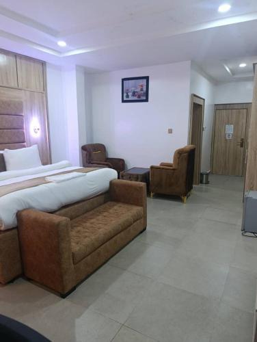 Owerri Hotel | Immaculate Excellence Luxury Hotels Ltd