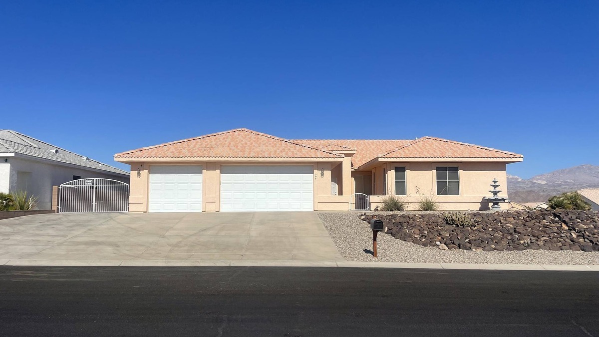 Sunridge Estates House | Immaculate home minutes from Laughlin & Lake Mohave