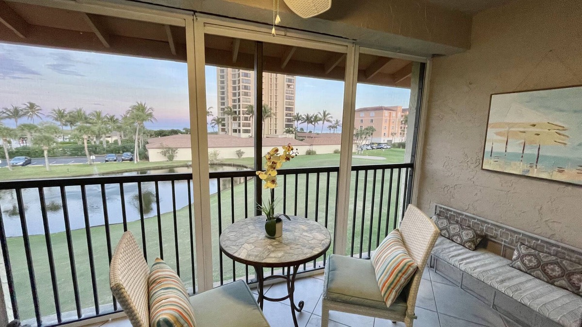 Fort Pierce Condo | IMMACULATE - OCEAN VIEW & OVERLOOKING GOLF COURSE n