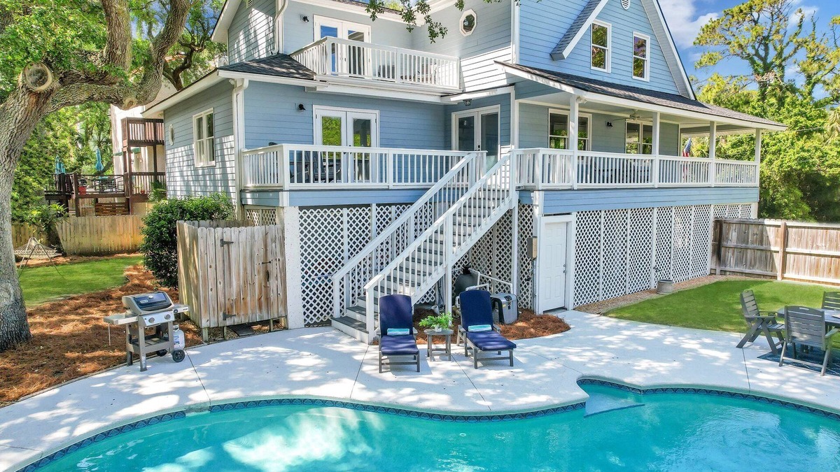 East Beach House | Immaculate East Beach Home, Private Pool, 50 yards to Beach Access