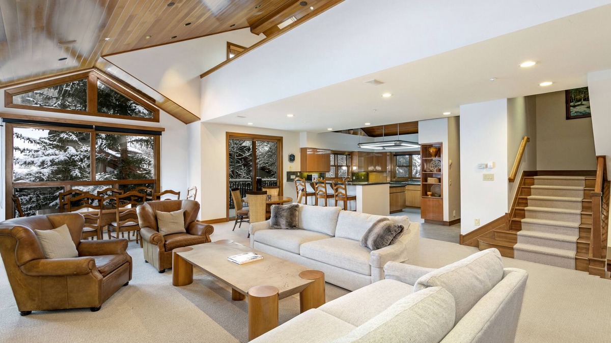 Beaver Creek House | Immediate Ski In/out, Views, OFP, Pool/HT, Superb Kitchen, walk2 village-PERFECT