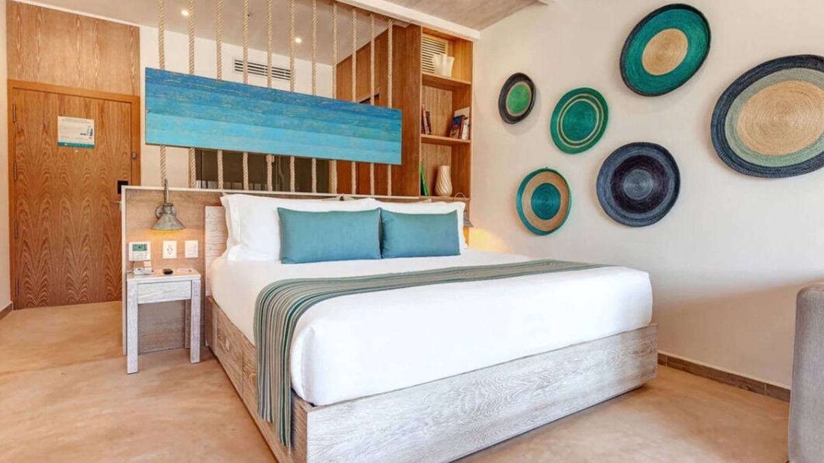 Isla Holbox Hotel | Immerse Yourself in the Beauty of Holbox! Outdoor Pool, Walk to Beach