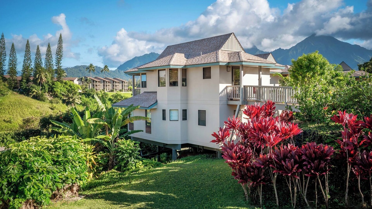 Princeville Villa | Impeccable 2-Bedroom Villa near Hanalei Bay's Pristine Sands