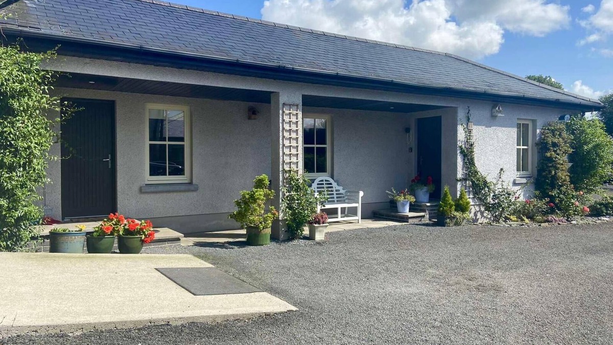 Kilruane Apartment | Impeccable 1-Bed Apartment in gated secure setting
