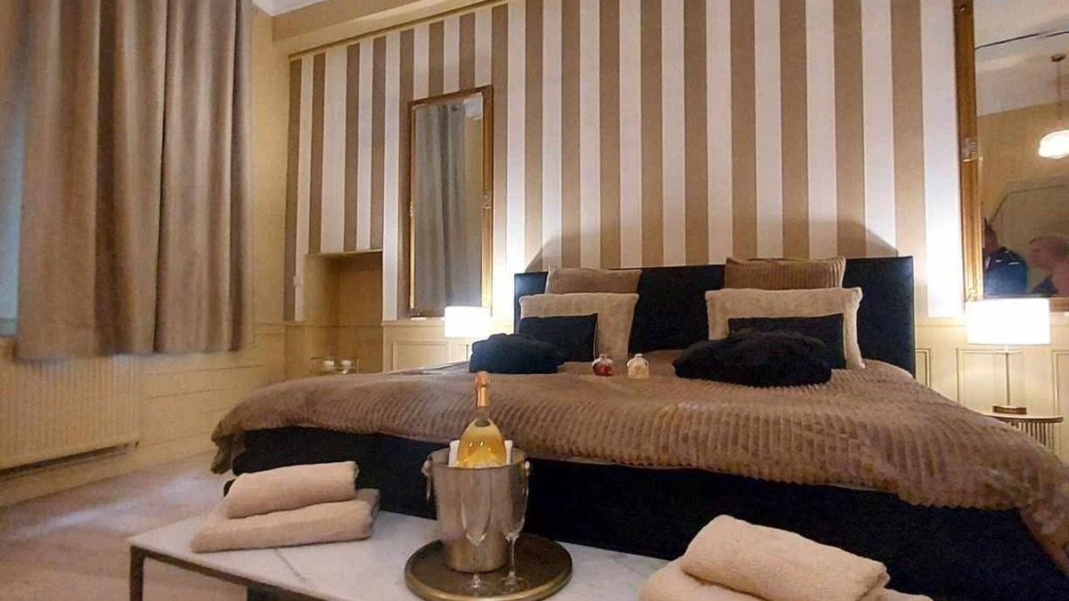 Bethune Bed & Breakfast | Imperial Suite & Spa