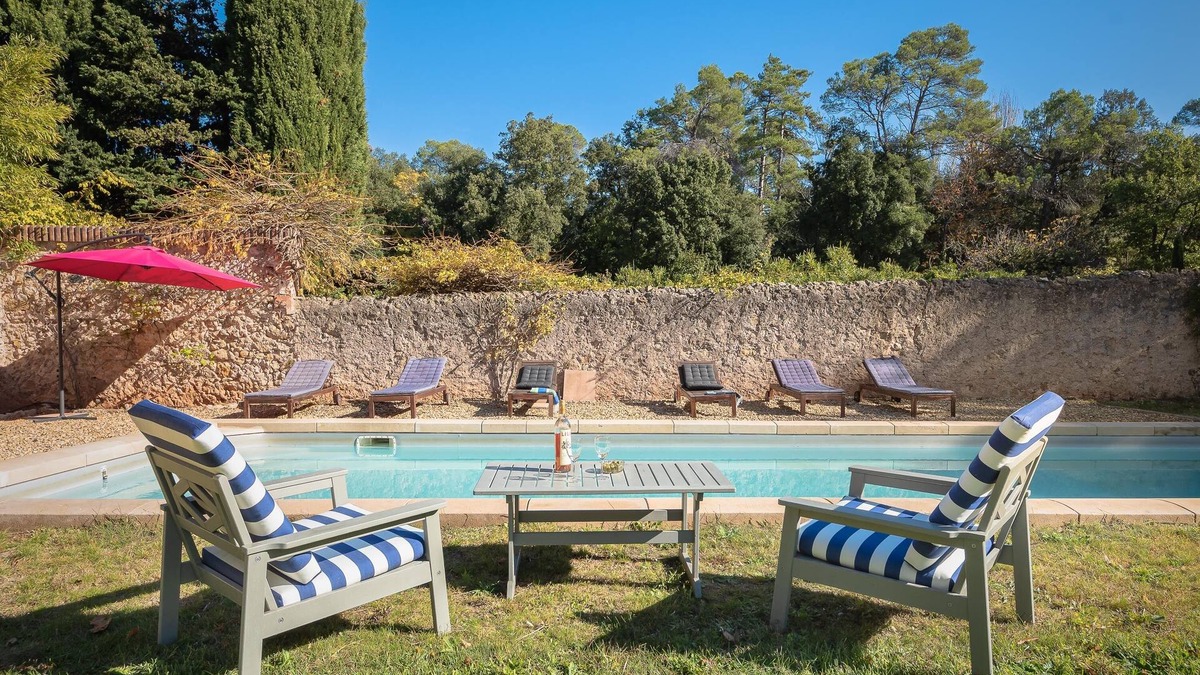 Clermont-l'Herault Villa | In a green setting, large country house, near Salagou Lake