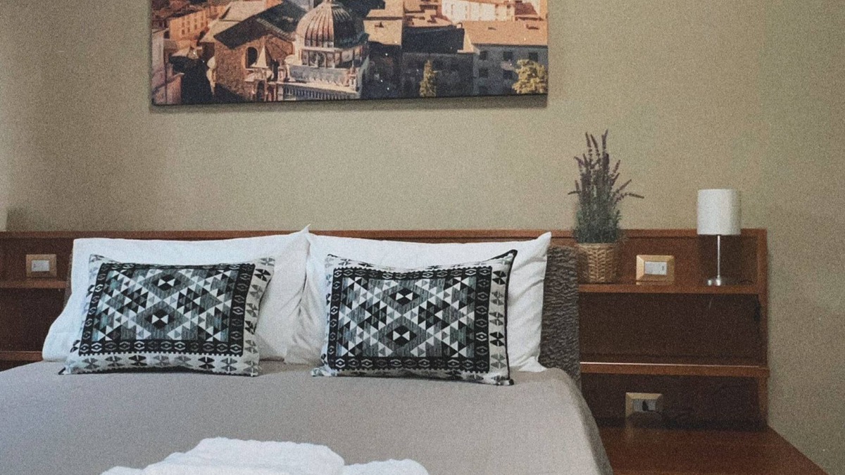 Stazione Bed & Breakfast | In Bergamo near Città Alta near the historic center