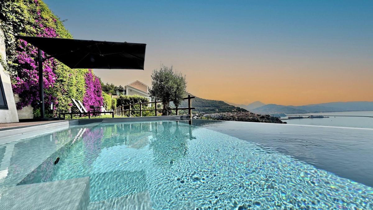 Raito House | In Costa Relais & Luxury Suites