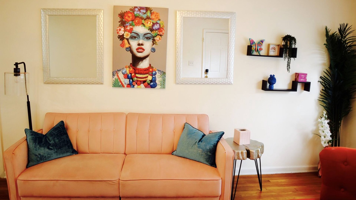 Sylvan Hills House | “In Living Color” - 10 Mins from Airport & Stadium