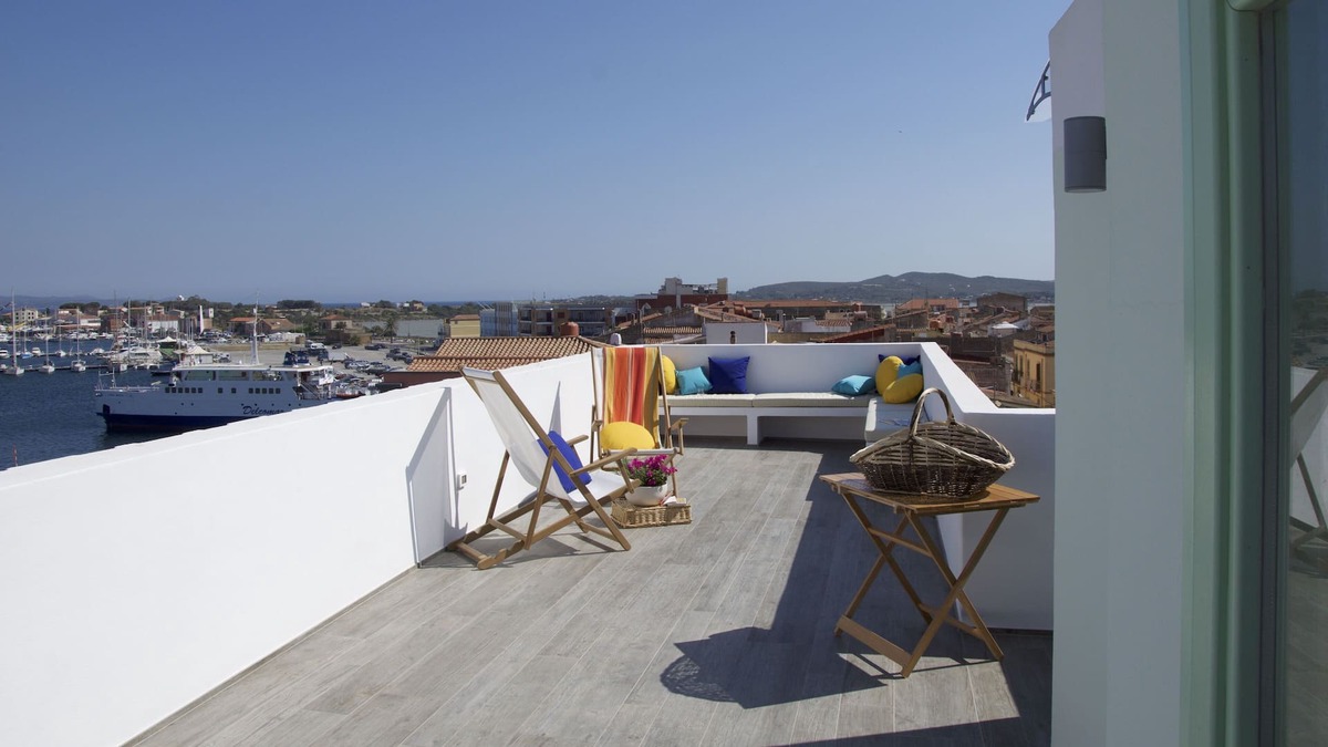 Carloforte Apartment | In the Blue, penthouse and terrace with breathtaking views of the sea and sky