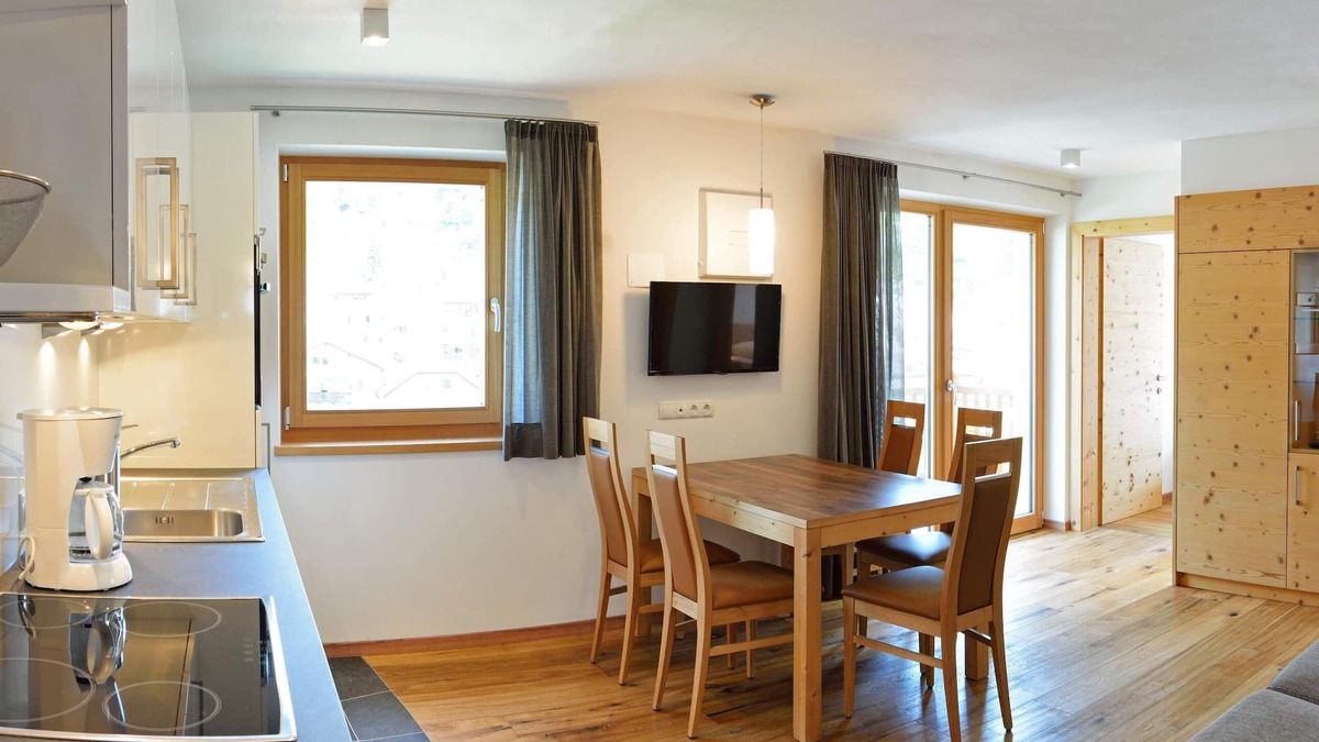 Ortisei House | In the center of Ortisei with direct access to the cable car of the Alpe di Siusi