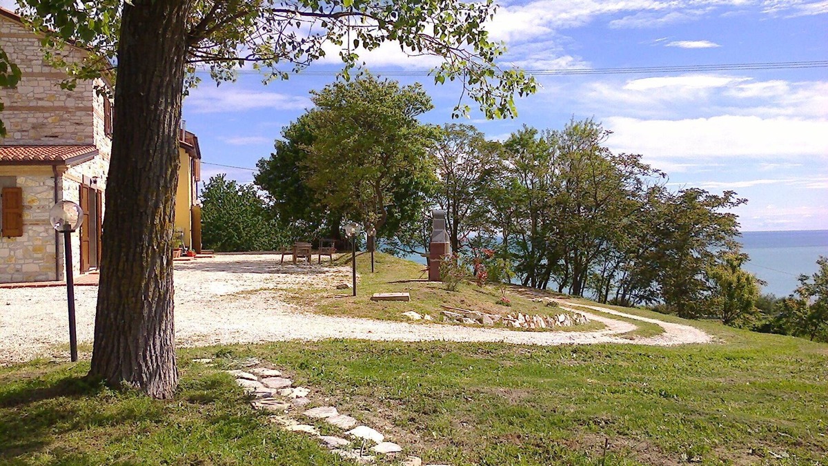 Ancona Apartment | In the Conero Park, with the sea below the house