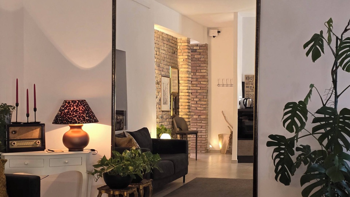 Civitavecchia Apartment | In the heart of the city, near the sea, the Port and the Railway Station.