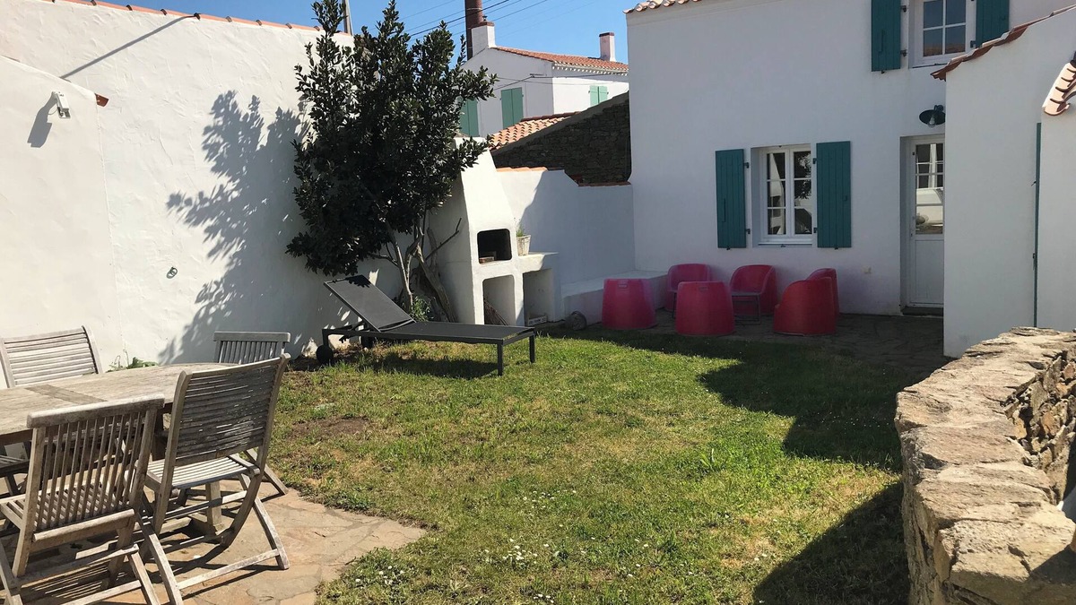 Ile d'Yeu House | In the heart of Port Joinville in YEU, two small houses full of charm
