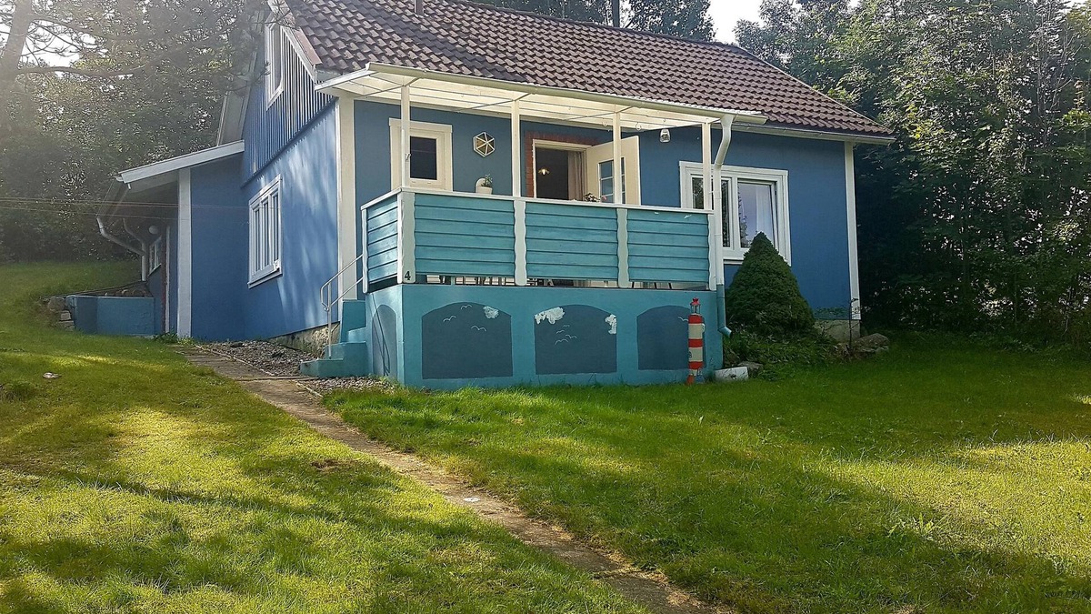 Norrhult House | In the heart of Småland is this picture-perfect holiday home Bullerbü
